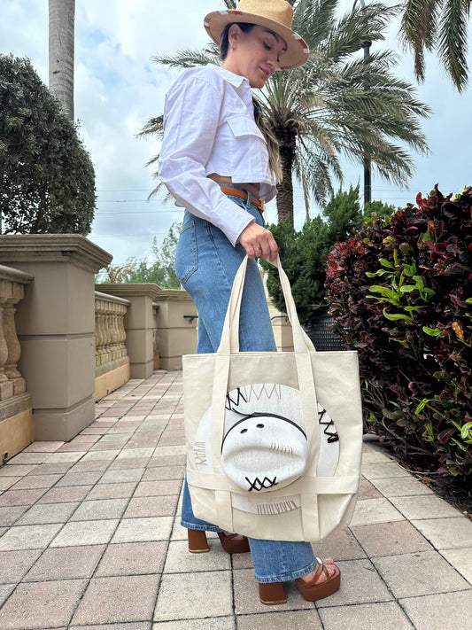 White canvas hat tote