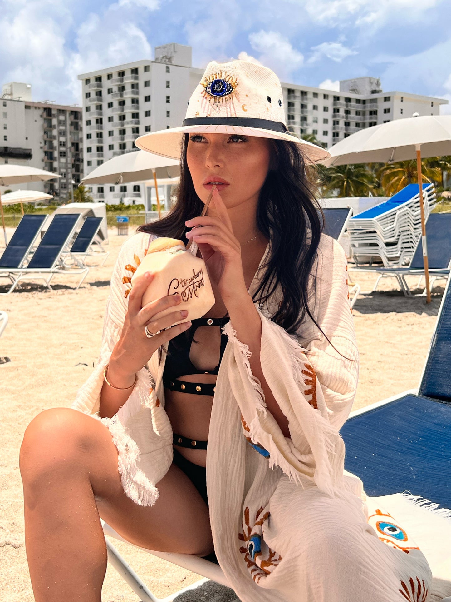 Cabo white
